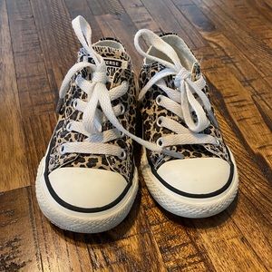 Leopard Converse